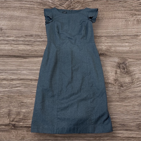 Talbots 2016 Italian Flannel Charcoal Wool Flutter Cap Sleeve Pencil Sheath 4 - Picture 1 of 6